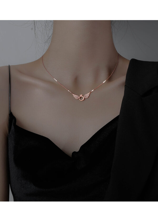 COLLAR CON COLGANTE ALAS DE ANGEL - Image 5